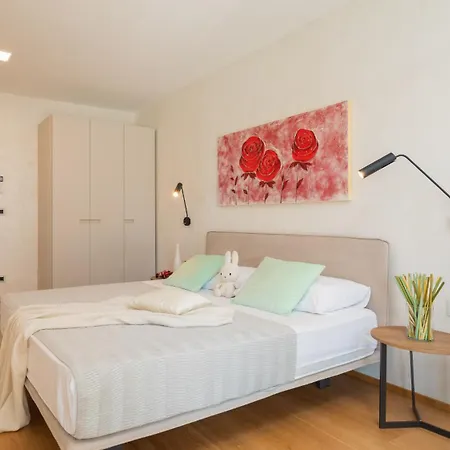 Vivi Rent - Old Olive Viii Βίλα Vodnjan