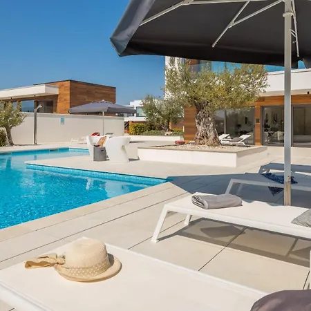 Vivi Rent - Old Olive Viii Vodnjan