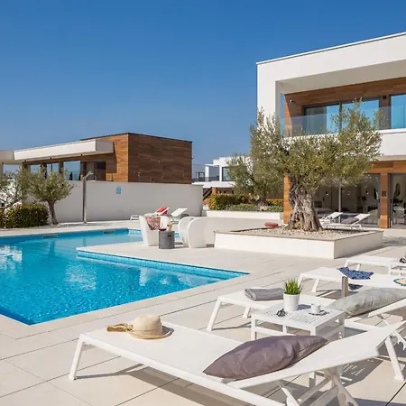 Vivi Rent - Old Olive Viii Βίλα Vodnjan